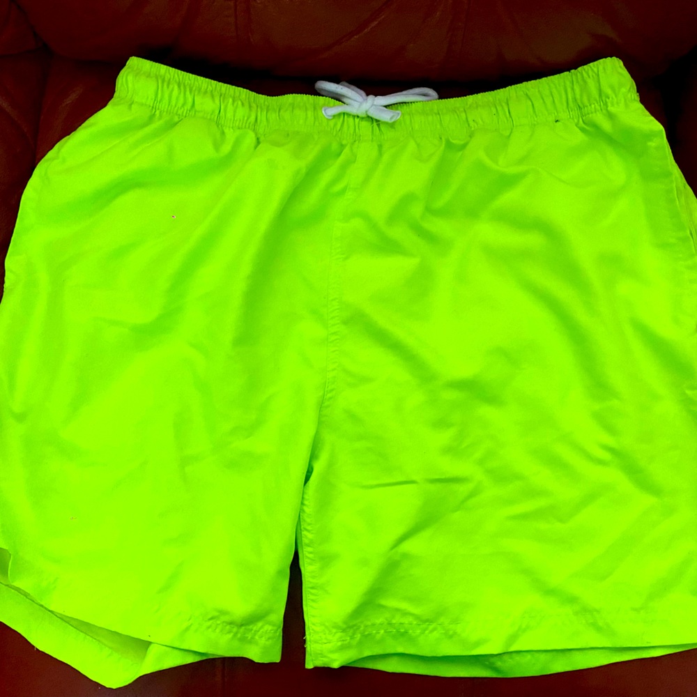 Men’s swim trunks